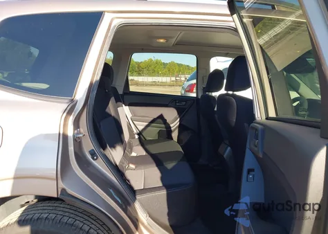 2014 Subaru Forester 2.5I Premium из США, поврежденный, VIN JF2SJADC1EH55436